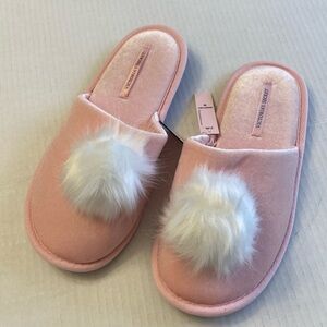 Victoria’s Secret pink pom slippers size medium 7 - 8